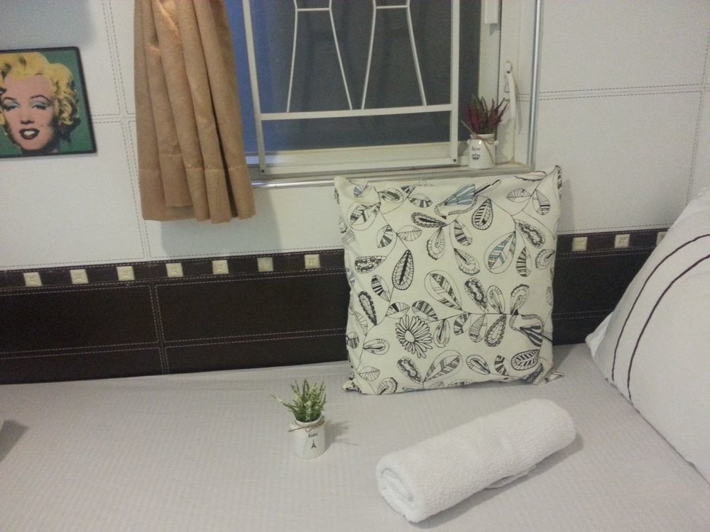 Happy Bee Hostel Hong Kong Esterno foto